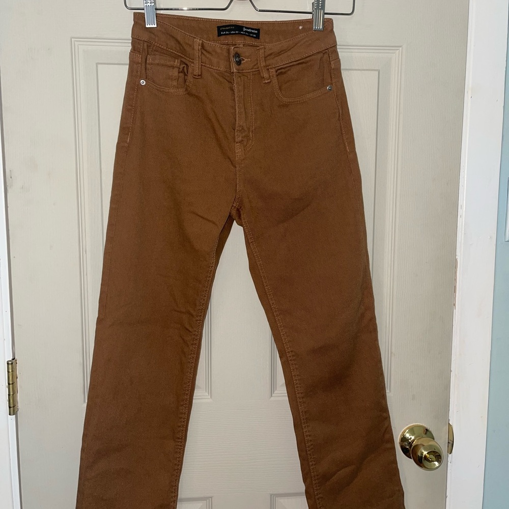Stradivarius Straight Leg Jeans